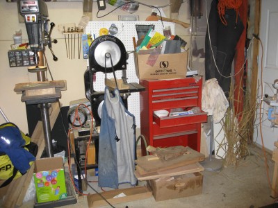the weeds in the corner are for making cordage