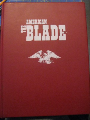 Knife ReferenceBooks1 053.jpg