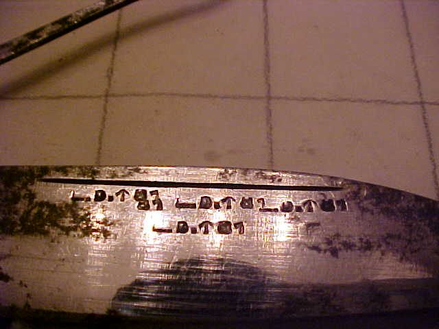 8BladeKnifeBladeEtch3.JPG