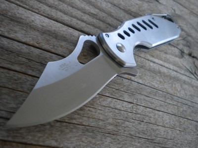 KNIFE PIX SEPT 006.JPG
