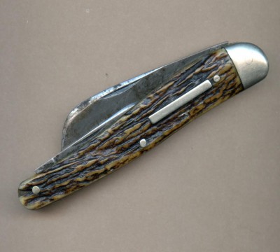 Clements stag farmers whittler M Losico784.jpg