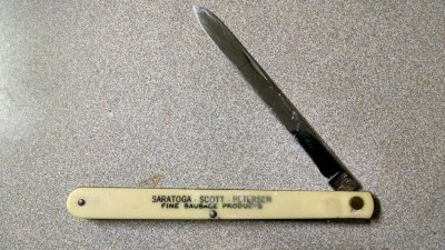 Knife.jpg