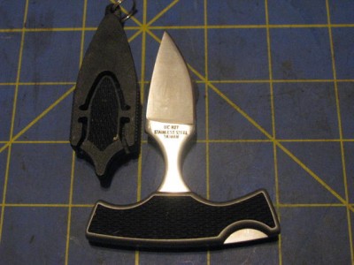 UnitedNeckKnife 002.jpg