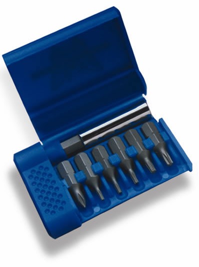 BENCHMADE BLUE BOX KNIFE SERVICE KIT.jpg