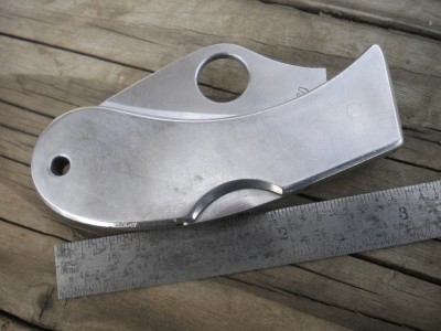 STAINLESS SPYDERCO 001.JPG