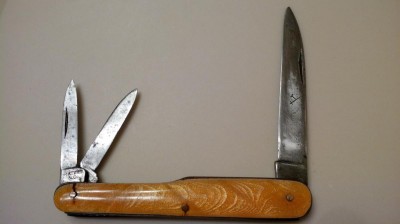 Rathe &amp; Co. Gunstock whittler, mark side