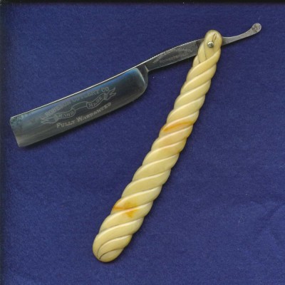 RobRazor17.JPG