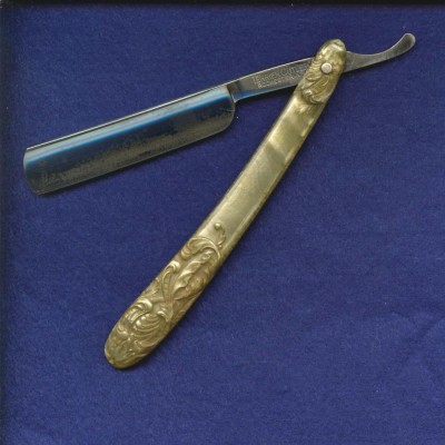 RobRazor11.JPG