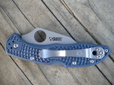 JUST IN HK AND SPYDERCO 013.JPG