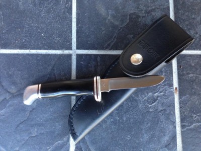 Buck 116 with flap sheath (1971).JPG