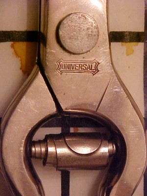 LF&CPoultryShears2.JPG
