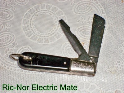 Ric-Nor Barlow (Electric Mate) Electricians Knife (labeled).jpg
