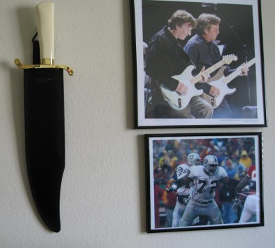 GIL HIBBEN THE EXPENDABLES BOWIE KNIFE.jpg
