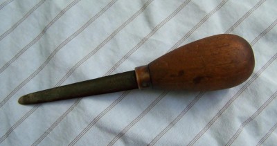 Briddell Oyster Shucker.JPG