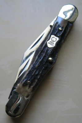 BUCK CREEK GENUINE STAG WHITTLER.jpg