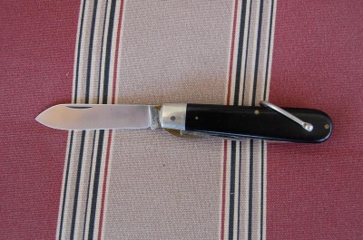 camillus elec. knife 001.JPG