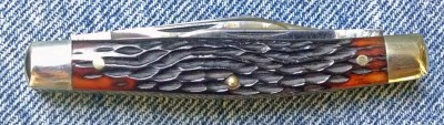 Schrade Walden 834 bone stag d.jpg
