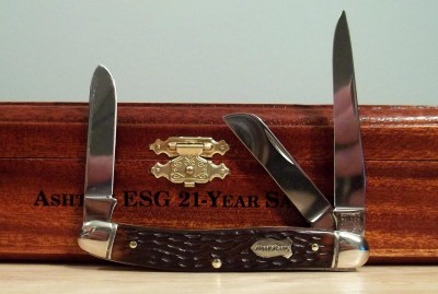 825 SW MoorMan's.JPG
