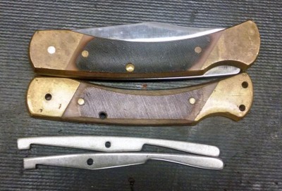 7OT showing 2 diff rocker pin placements.jpg
