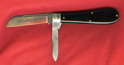 Whaler001.jpg