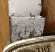 Suit Knife 4.jpg