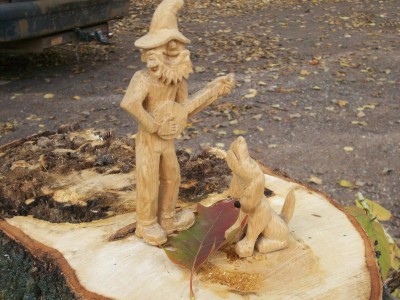 Kershaw and whittling 007.JPG