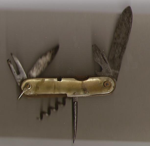 knife-1.jpg