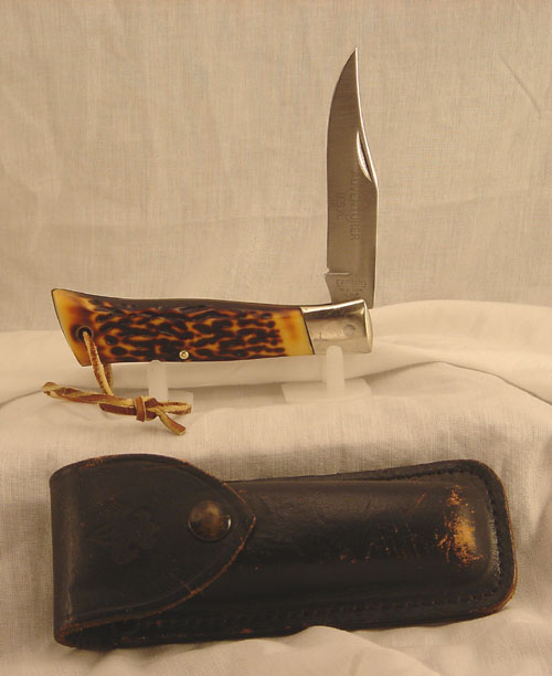 Camillus Adventurer BSA #8 with Sheath.jpg