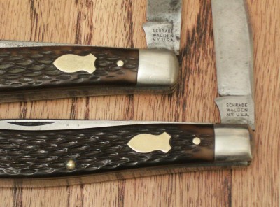 PAIR OF SCHRADE 291 TRAPPERS - MARK SIDE WITH BRASS SHIELD.JPG