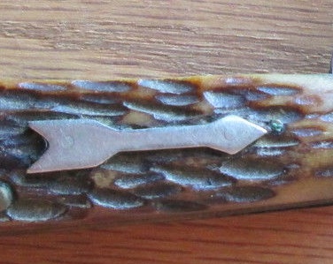 Arrow Shield.jpg