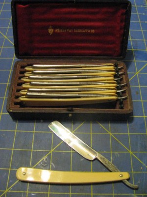 RazorStuffMachinistsBox3 133.jpg