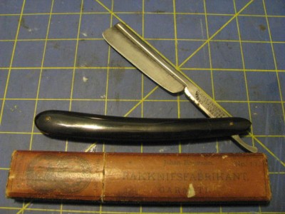 RazorStuffMachinistsBox3 197.jpg