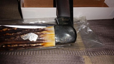 folding hunter  Kabar - USA tang stamp.jpg