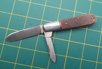 bar 1.jpg
