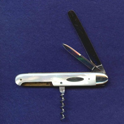 ThreeBlade7B.jpg