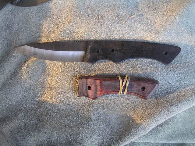 Unmarked tang