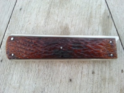 Case Tested 6001, center pin in handle