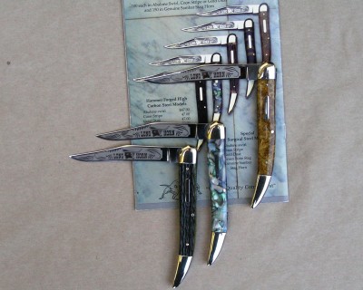 3 Toothpicks from the catalog. Exact sme knives that is in the photo