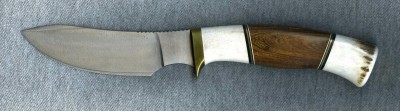 Vic Hangas custom 1002.jpg