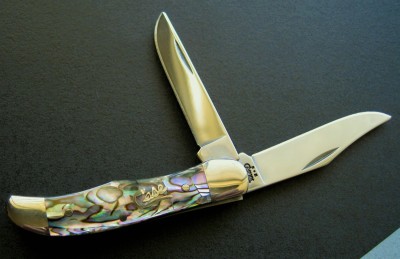 CASE ABALONE SHELL POCKET HUNTER.jpg