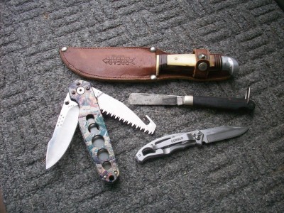 Knives from Bob 2 Feb 16 001.JPG