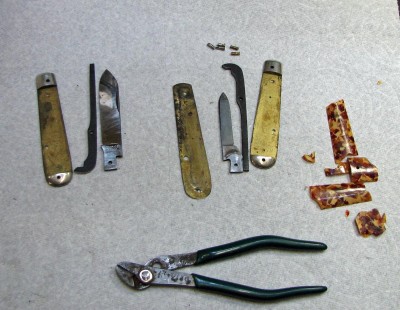 Schrade Cut Co - pieces.jpg