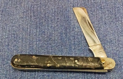 Schrade Cut Co before a.jpg