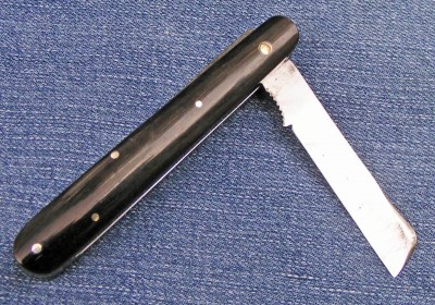 Schrade Cut Co budding knife e.jpg
