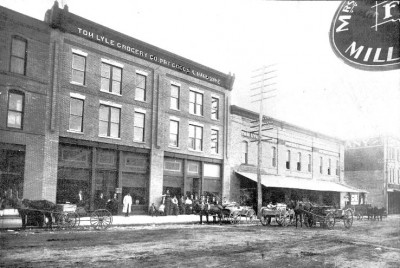 1900 TOM LYLE STORE.jpg