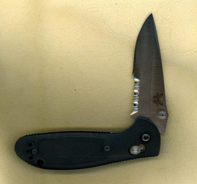 Benchmade Mini Griptillian.jpg