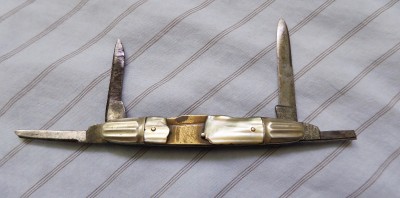 Marsh Bros & Co's Celebrated Cutlery 4.JPG