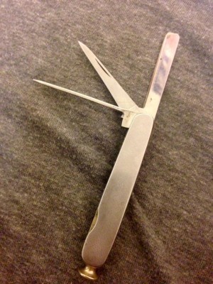 pocket knife.jpg