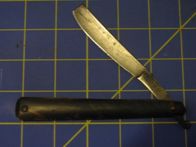 WarrantedRazorCirca1810-10 001.jpg