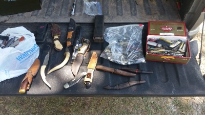 knives from yard sale.jpg